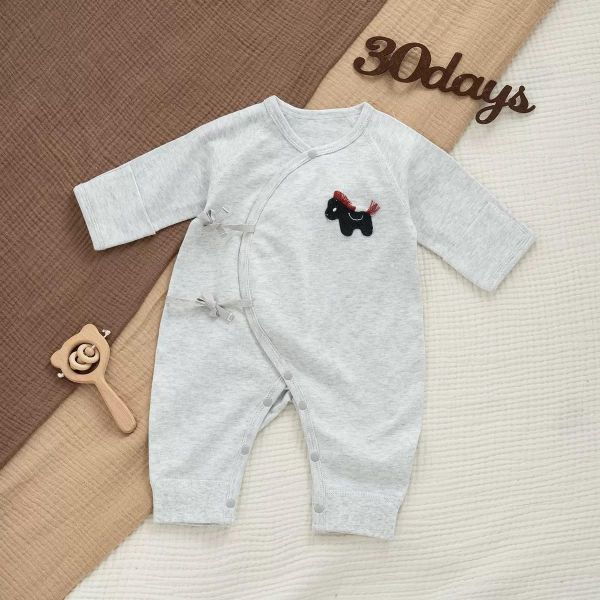 新生兒小馬貼布側開反包手連身裝 