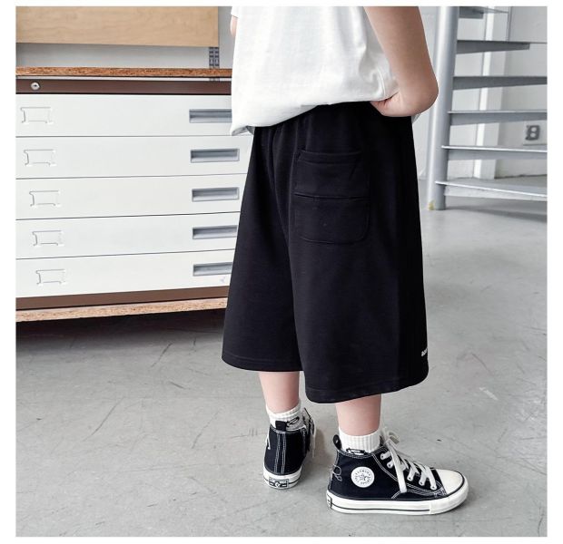 字母印花素色抽繩寬鬆短褲 