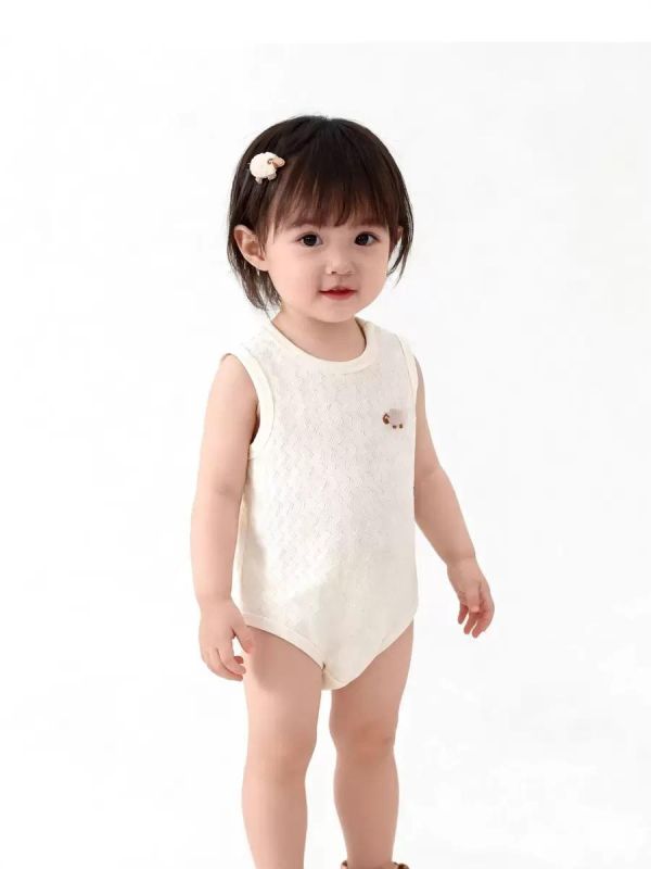 新生兒透膚貼布背心式包屁衣 