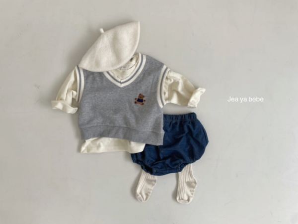 學院風小熊刺繡背心 