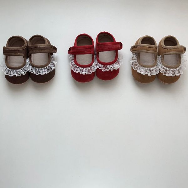 超萌蕾絲花邊平底瑪莉珍鞋 