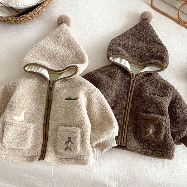 羊羔毛動物刺繡雙口袋連帽外套 