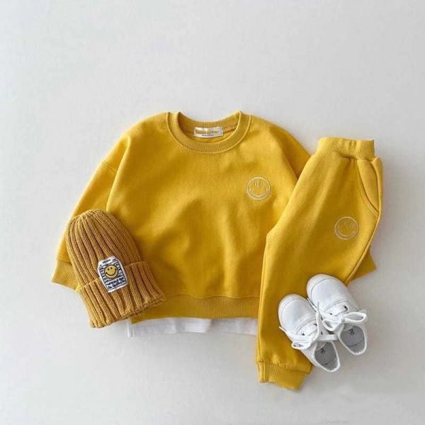 笑臉刺繡假兩件式上衣+長褲套裝 