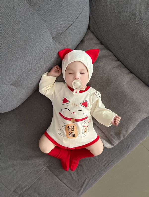招財貓印花造型包屁衣+帽 