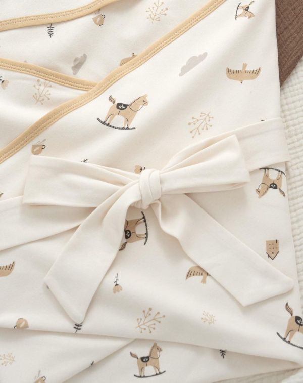 新生兒搖搖馬質感外出包巾/蓋毯/被被 