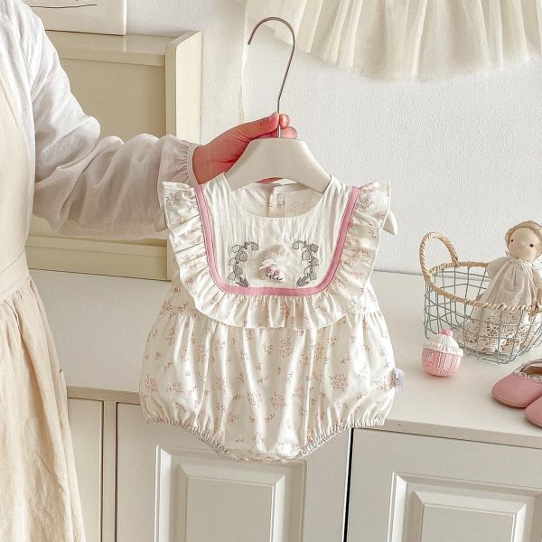 方領碎花兔子花邊包屁衣 