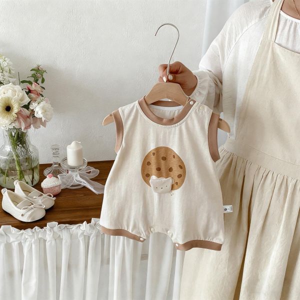 立體小熊餅乾撞色壓邊連身裝 