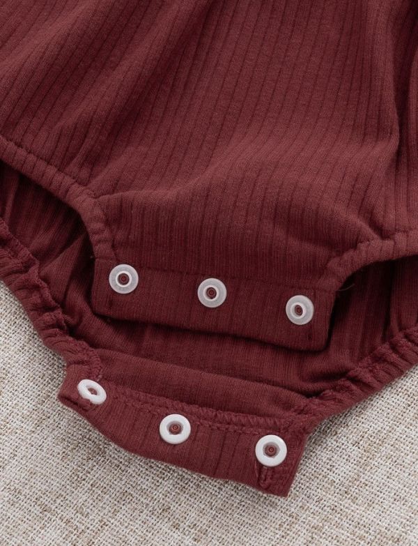 新生兒酒紅色質感花領包屁衣 