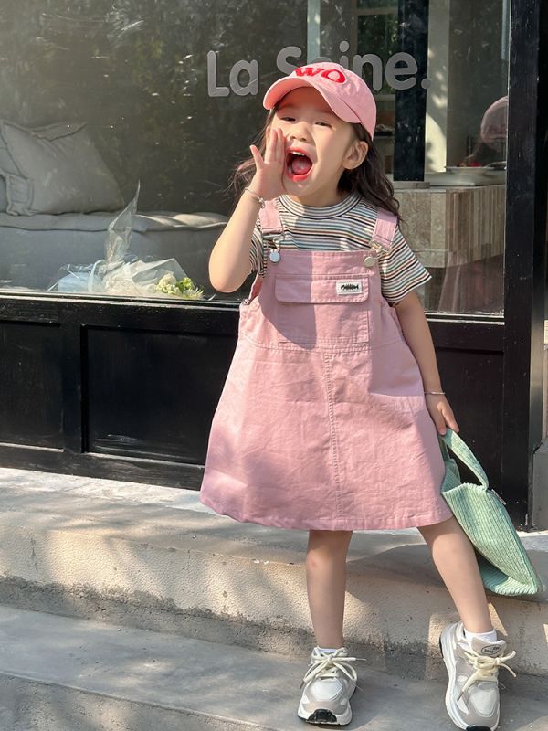 條紋上衣+粉色吊帶連身裙套裝 