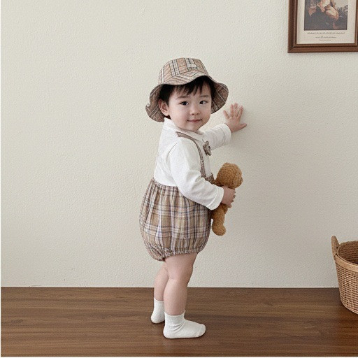 假兩件紳士寶寶包屁衣(含帽) 