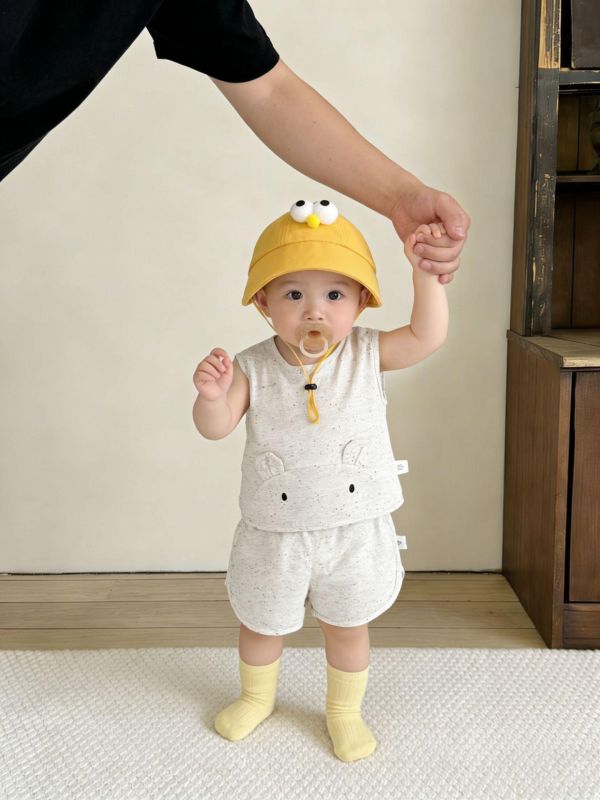 素色河馬造型背心式套裝 