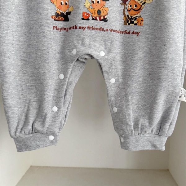 可愛星星人印花素色連身裝 