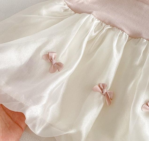 假兩件蕾絲拼接蝴蝶結澎澎連身裙 