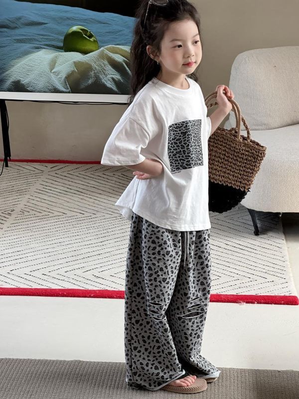 豹紋拼布素色寬鬆T恤上衣 