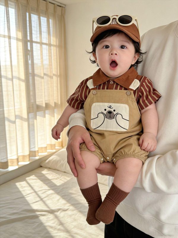 翻領條紋上衣+小熊布標吊帶褲套裝 