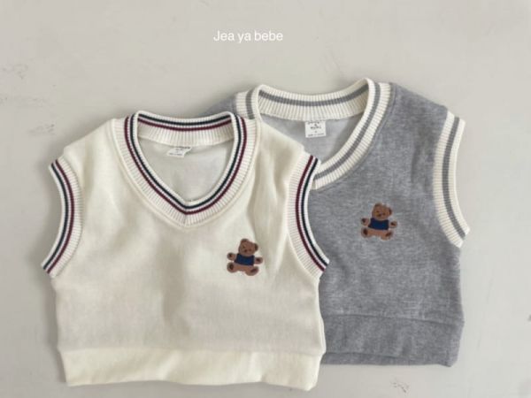 學院風小熊刺繡背心 