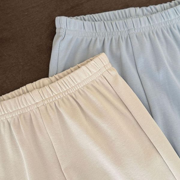 木耳卷邊素色彈力喇叭褲 