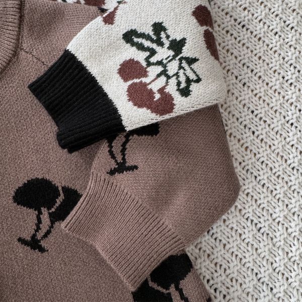 秋冬櫻桃刺繡針織開釦連身裝 