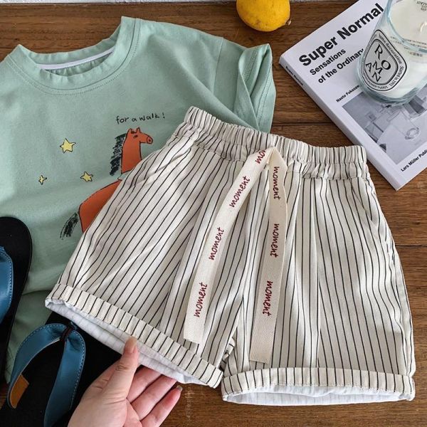 韓版豎條紋字母緞帶短褲 