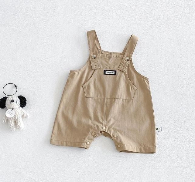 素上衣+工裝吊帶褲套裝 