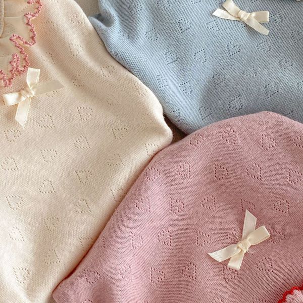 荷葉領甜美素色彈力純棉包屁衣 