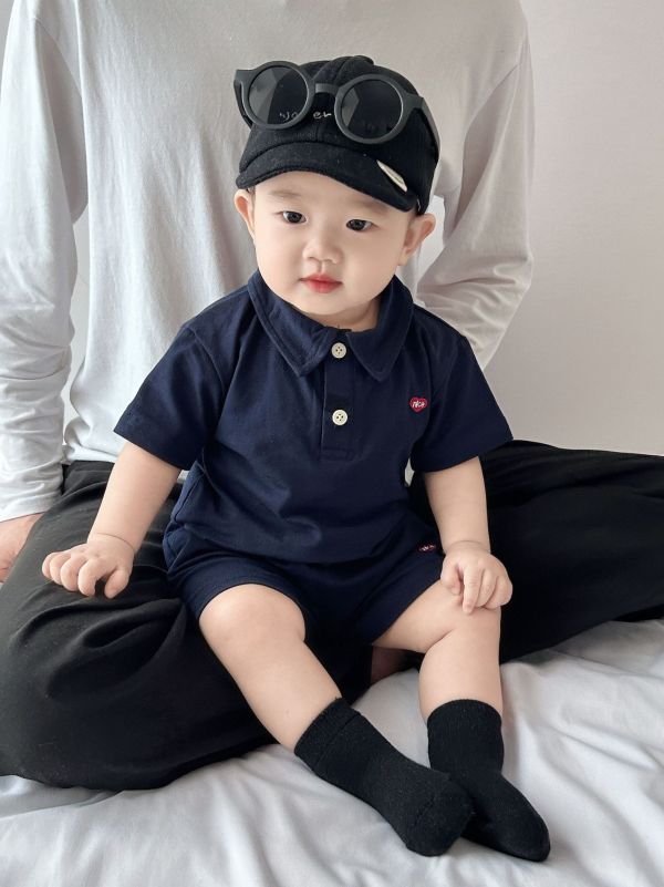 Polo翻領小愛心刺繡兩件式套裝 