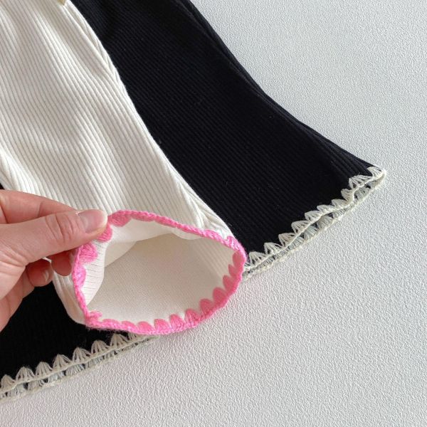 螺紋撞色造型褲管彈力喇叭褲 