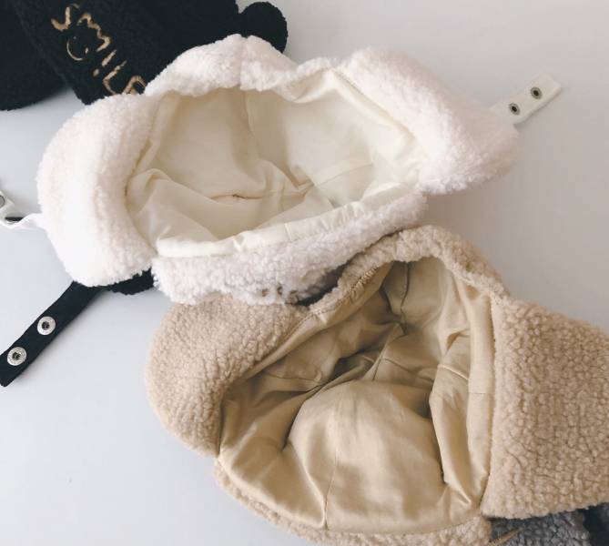 韓-泰迪絨毛刺繡雷鋒帽 