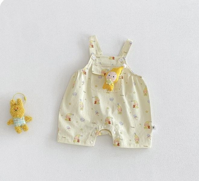 飛袖背心+可愛立體星星人吊帶褲 