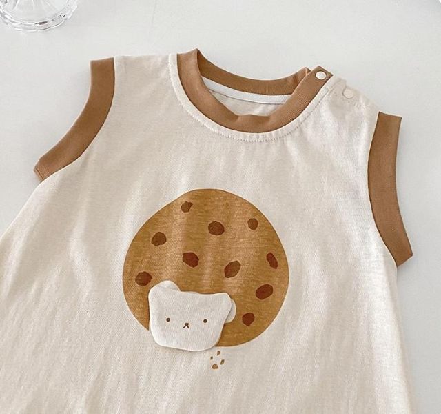 立體小熊餅乾撞色壓邊連身裝 