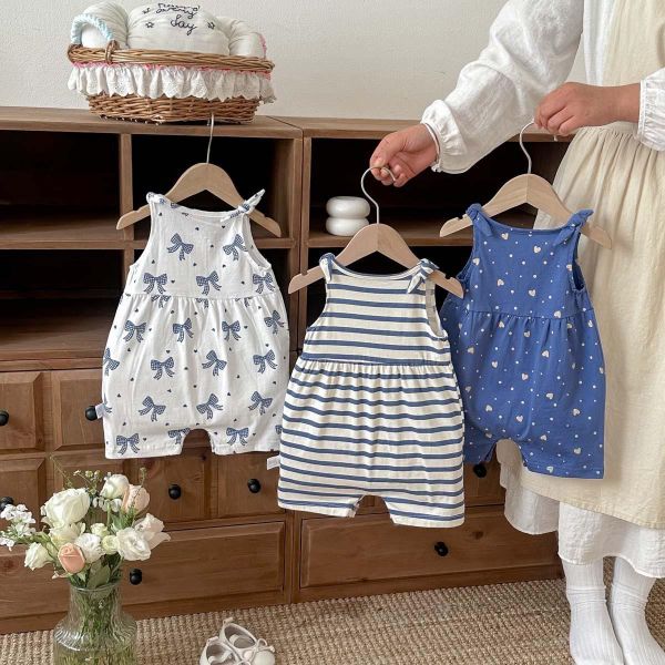 雙釦印花綁繩背心式連身裝 