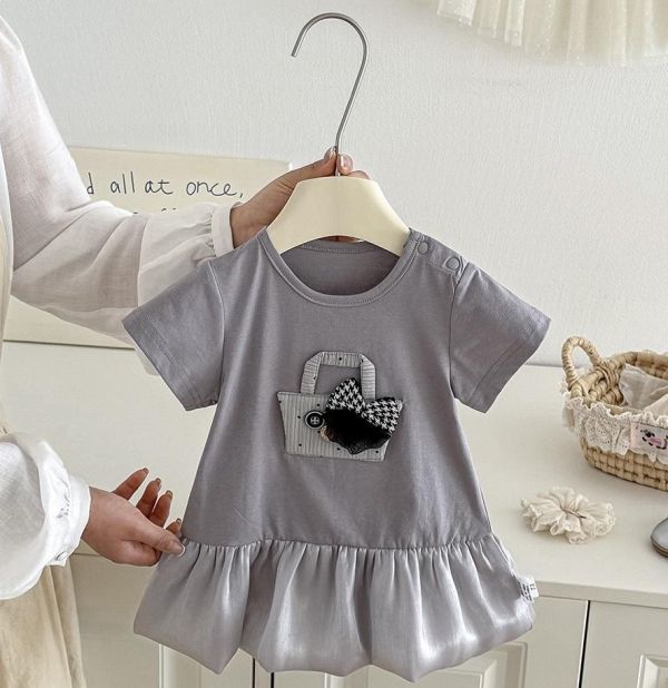 酷甜手提包緞面長版連身裙 