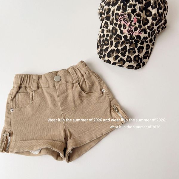 百搭個性側拉鍊素色牛仔短褲 