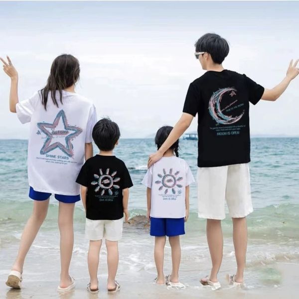 親子款星星月亮太陽印花上衣 