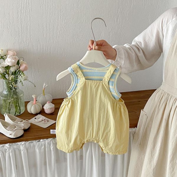 彈力條紋背心+星星娃娃吊帶褲 