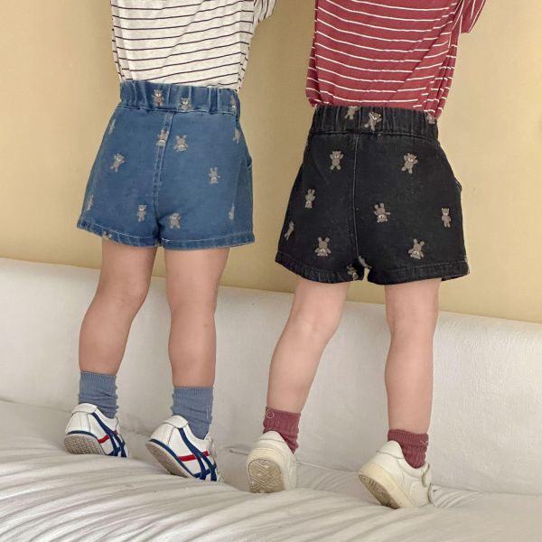 百搭小兔子刺繡牛仔短褲 