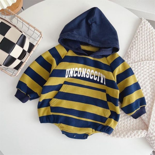 假兩件寬版條紋字母包屁衣 
