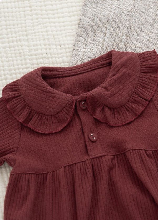 新生兒酒紅色質感花領包屁衣 