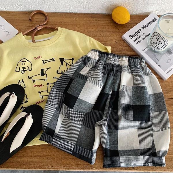 百搭休閒大格紋七分短褲 