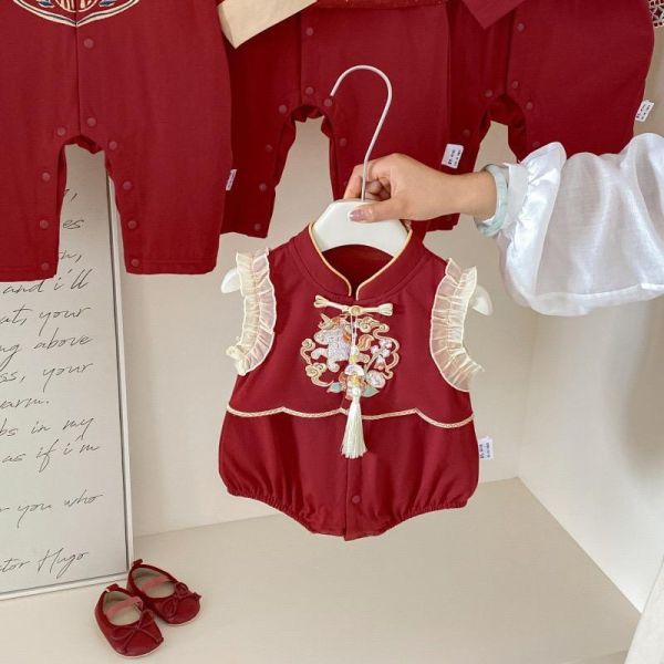 復古國風盤釦刺繡流蘇包屁衣 