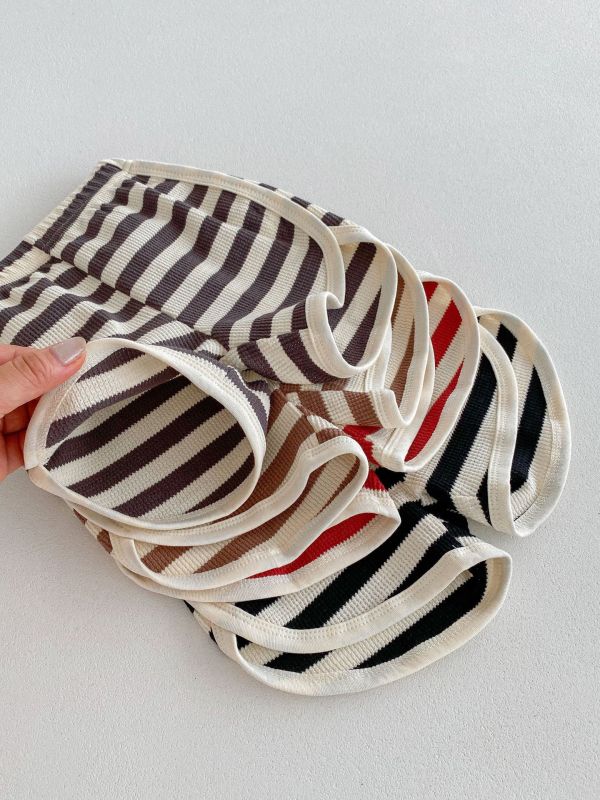 華夫格條紋小熊布標背心套裝 