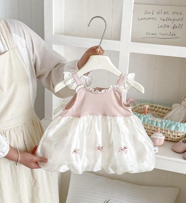 假兩件蕾絲拼接蝴蝶結澎澎連身裙 