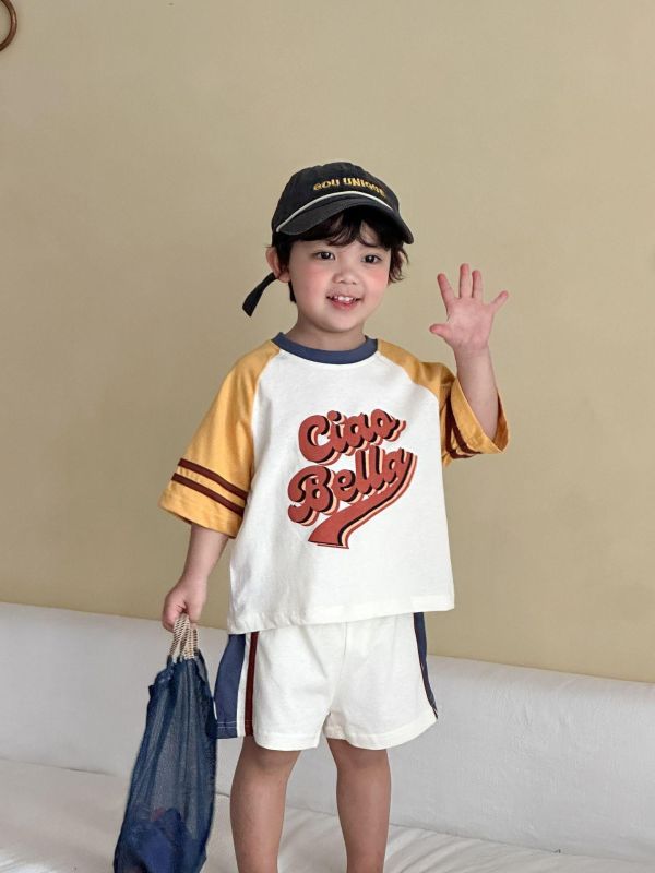 撞色拼袖運動風兩件式套裝 