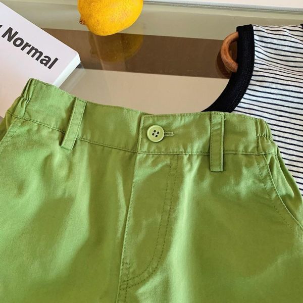 簡約字母素色休閒五分短褲 