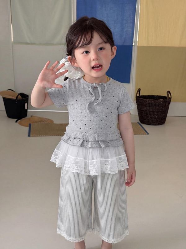 點點荷葉蝴蝶結甜美上衣(2色) 