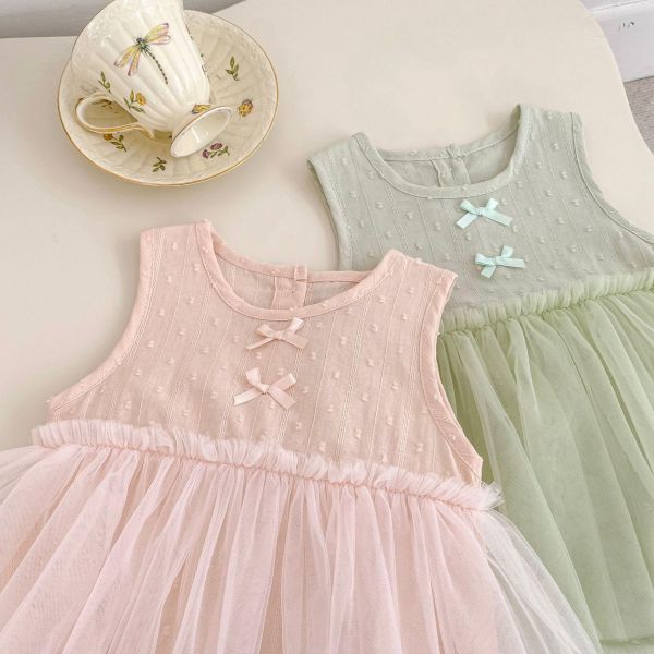 蝴蝶結後開釦毛點網紗包屁裙 