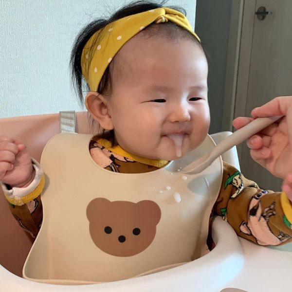 吃飯矽膠小熊圍兜 