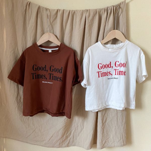 Good times 字母印花素色上衣 