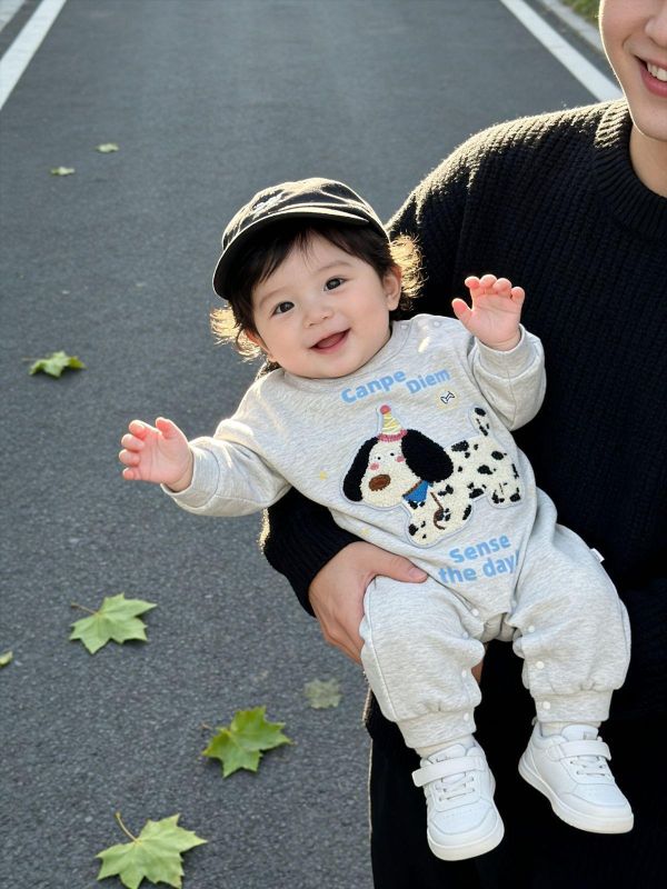 立體生日帽狗狗布標連身裝 