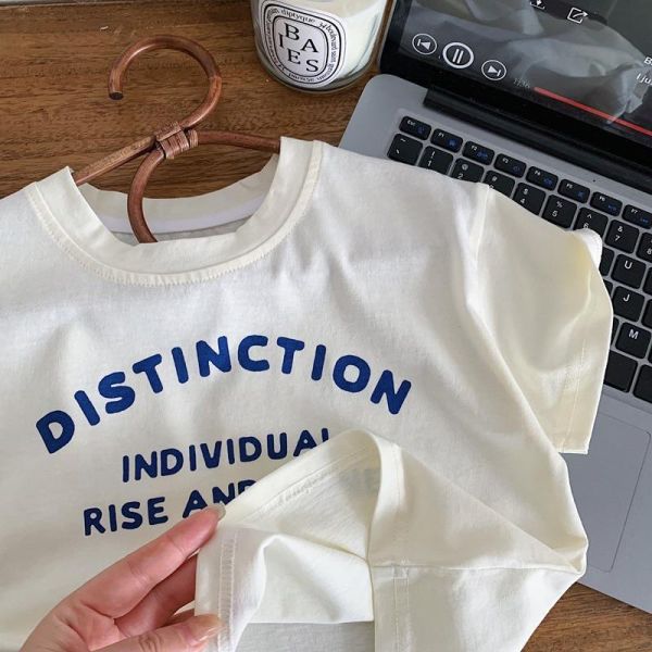 字母印花素色休閒上衣 